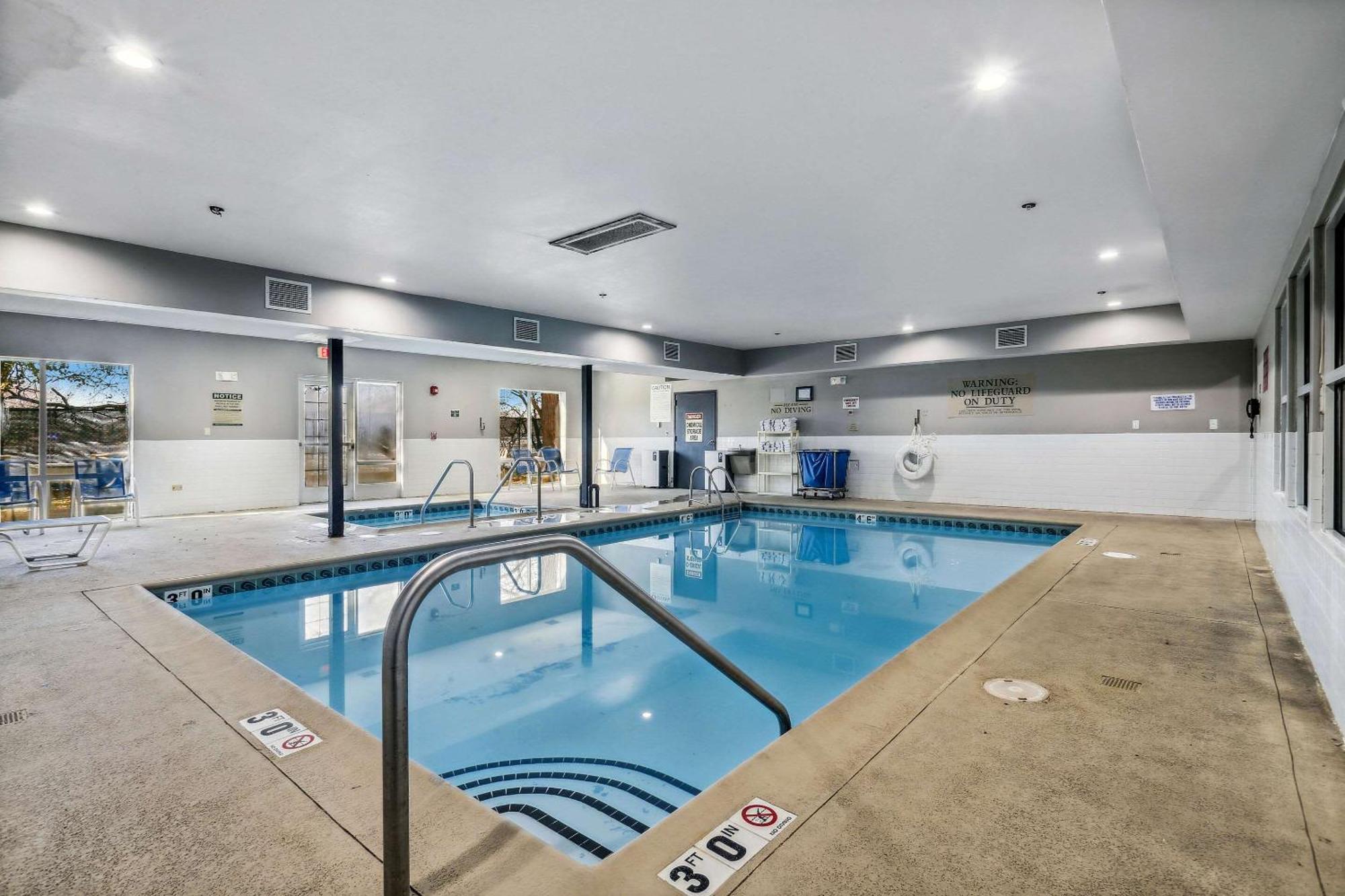 Country Inn & Suites By Radisson, Chicago O'Hare South, Il Bensenville Eksteriør bilde